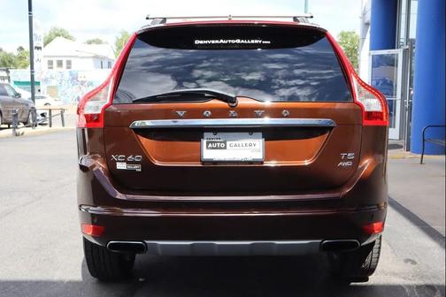 Rich Java Metallic 2017 Volvo XC60 T5 Inscription