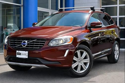 Rich Java Metallic 2017 Volvo XC60 T5 Inscription