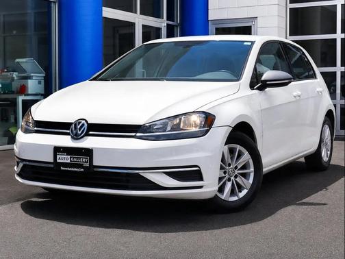 Pure White 2019 Volkswagen Golf 1.4T S