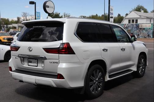 Starfire Pearl 2016 Lexus LX 570 Base