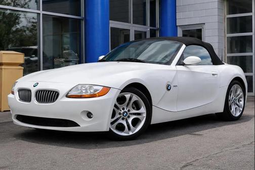 Alpine White 2003 BMW Z4 3.0i Roadster
