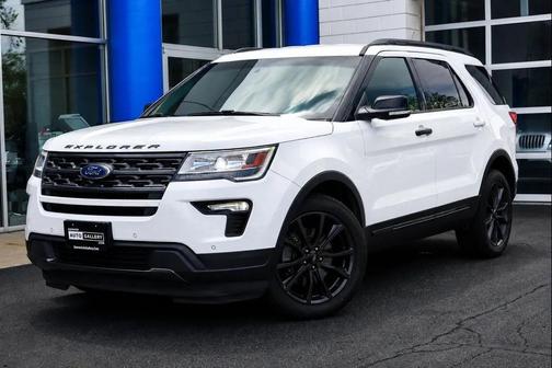 White 2018 Ford Explorer XLT