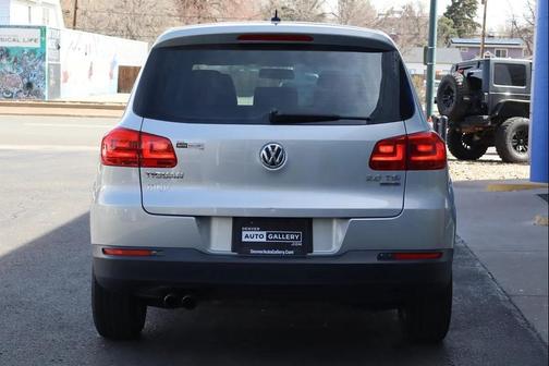 Reflex Silver Metallic 2012 Volkswagen Tiguan S