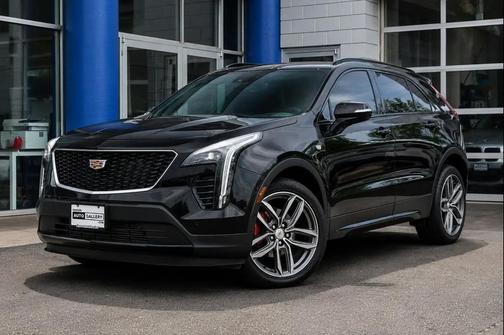 Stellar Black Metallic 2019 Cadillac XT4 Sport