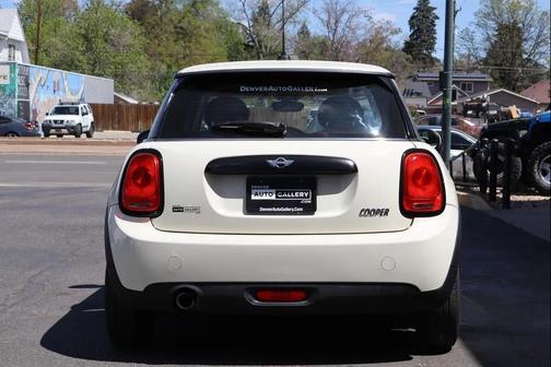White 2017 MINI Hardtop Cooper