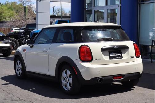 White 2017 MINI Hardtop Cooper