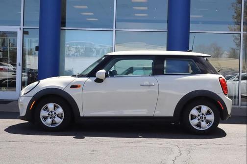 White 2017 MINI Hardtop Cooper