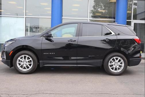 Mosaic Black Metallic 2023 Chevrolet Equinox 1LT