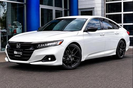 Platinum White Pearl 2022 Honda Accord Sport 1.5T