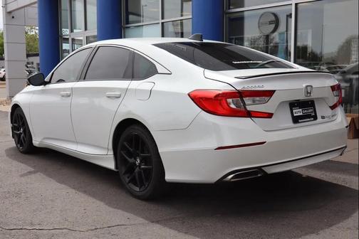 Platinum White Pearl 2022 Honda Accord Sport 1.5T