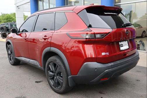 Scarlet Ember Tintcoat 2022 Nissan Rogue SL