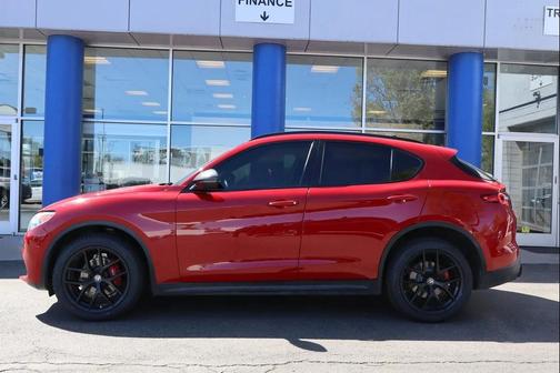 Alfa Rosso 2019 Alfa Romeo Stelvio Ti Sport