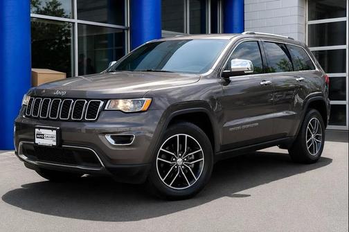 Granite Crystal Metallic Clearcoat 2018 Jeep Grand Cherokee Limited