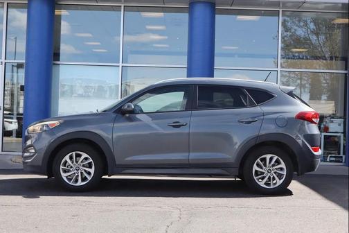 Coliseum Grey 2016 Hyundai TUCSON SE