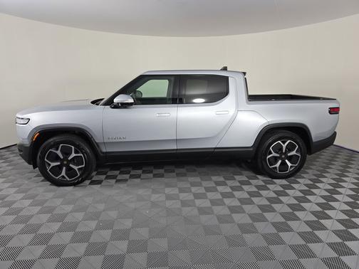 2024 Rivian R1T Adventure Package