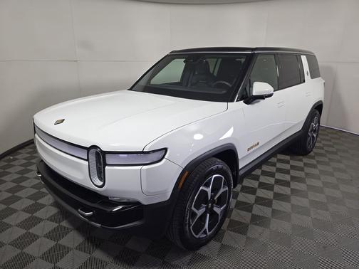 2022 Rivian R1S Launch Edition