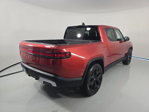 2023 Rivian R1T Adventure Quad Motor Large Pack