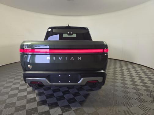 2022 Rivian R1T Adventure