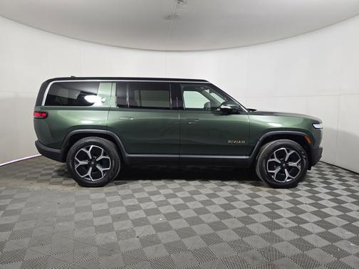 2022 Rivian R1S Launch Edition