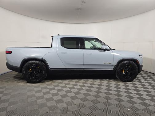 2023 Rivian R1T Adventure Package