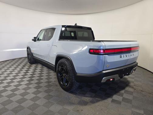 2023 Rivian R1T Adventure Package