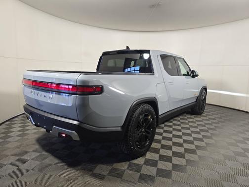 2023 Rivian R1T Adventure Package