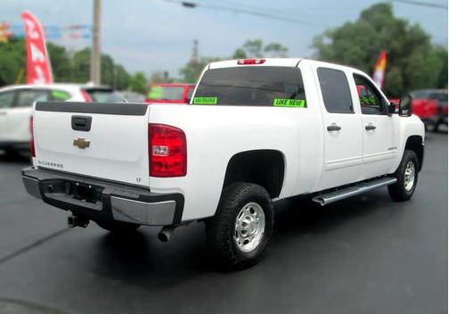 2010 Chevrolet Silverado 2500 LT1 H/D Crew Cab