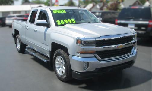 Silver Ice Metallic 2017 Chevrolet Silverado 1500 1LT