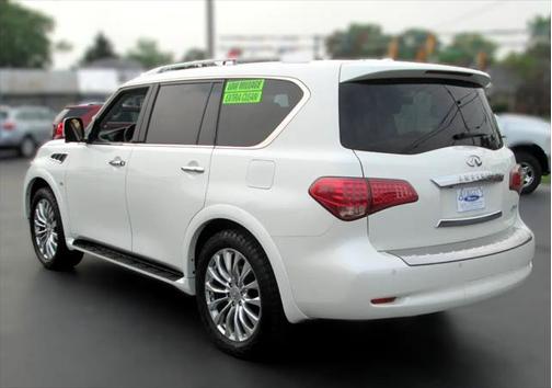 2017 INFINITI QX80 Base