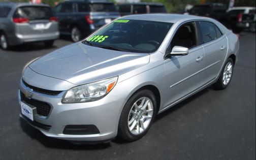 Silver Ice Metallic 2016 Chevrolet Malibu Limited LT