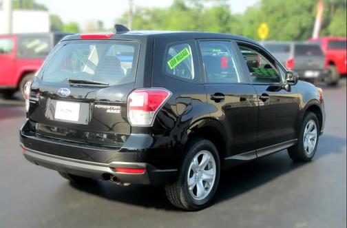 2017 Subaru Forester 2.5i
