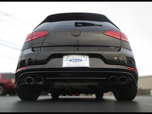 2019 Volkswagen Golf R 2.0T Manual