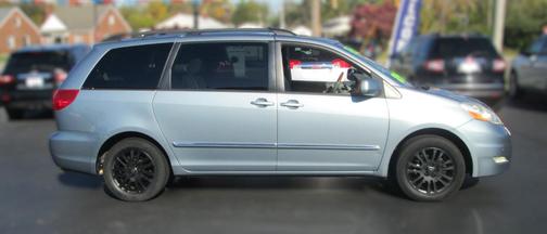 2010 Toyota Sienna XLE