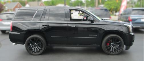 Onyx Black 2018 GMC Yukon Denali