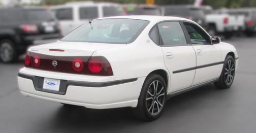 2001 Chevrolet Impala Base