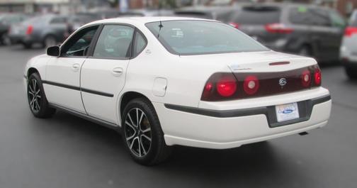 2001 Chevrolet Impala Base