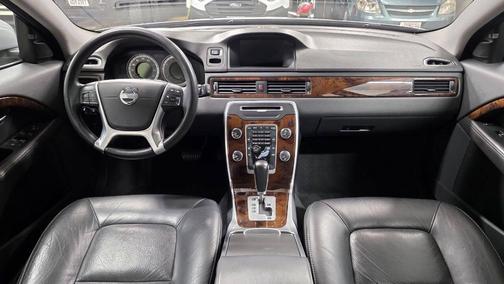2012 Volvo XC70 3.2 Premier Plus