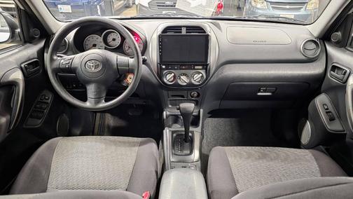 2005 Toyota RAV4 Base
