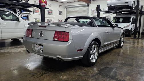 2007 Ford Mustang GT Premium