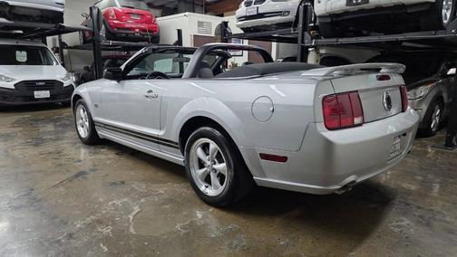 2007 Ford Mustang GT Premium