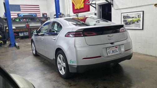 2014 Chevrolet Volt Base
