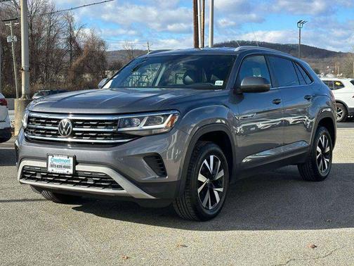 2022 Volkswagen Atlas Cross Sport 2.0T SE