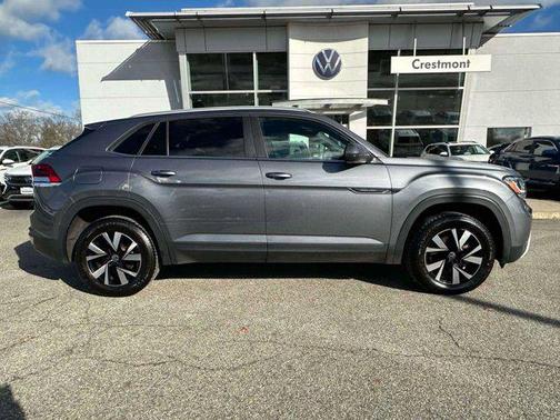2022 Volkswagen Atlas Cross Sport 2.0T SE