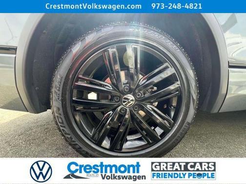 2022 Volkswagen Tiguan 2.0T SE R-Line Black