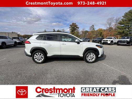 2022 Toyota Corolla Cross LE