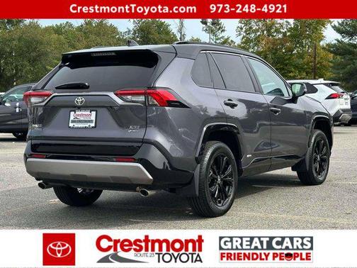 2025 Toyota RAV4 Hybrid SE