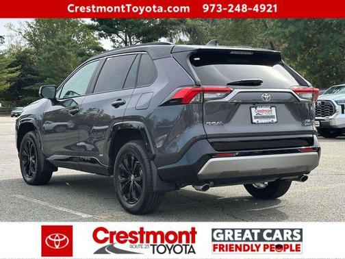2025 Toyota RAV4 Hybrid SE