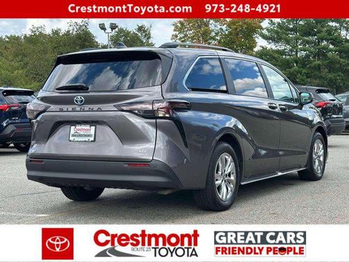2024 Toyota Sienna XLE 7 Passenger