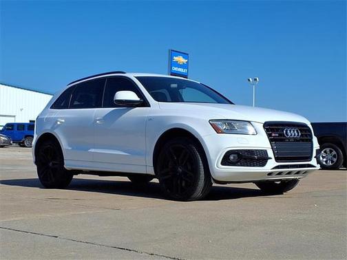 2016 Audi SQ5 3.0T Premium Plus
