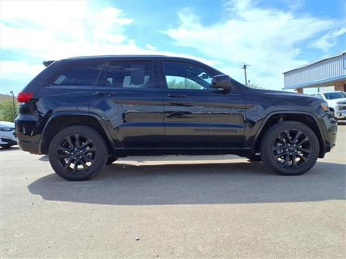 2020 Jeep Grand Cherokee Altitude